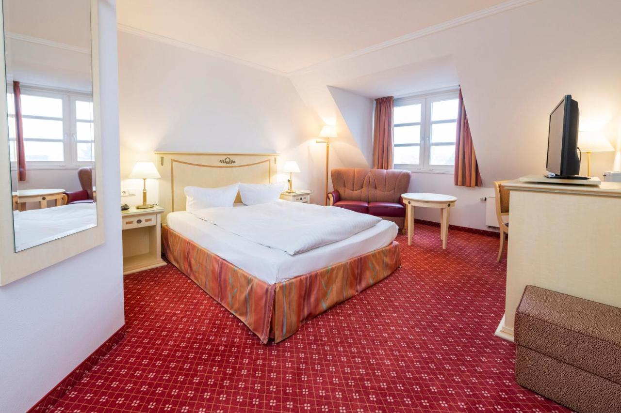 Hotel Pöker Meppen Exteriör bild
